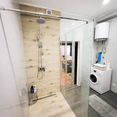 Dinarika Apartment