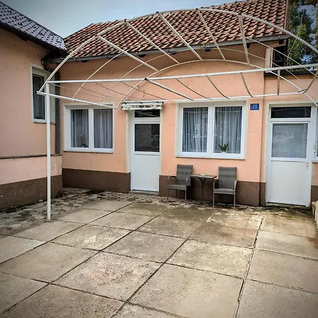 Dinarika