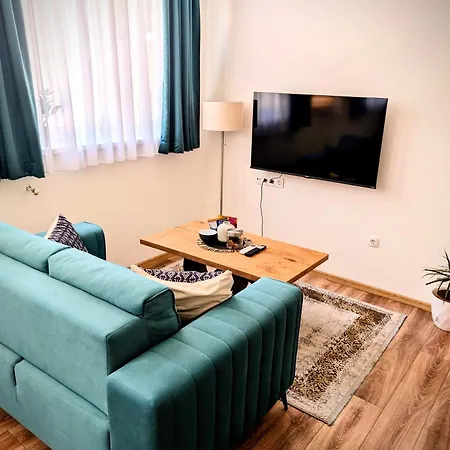 Dinarika Apartamento